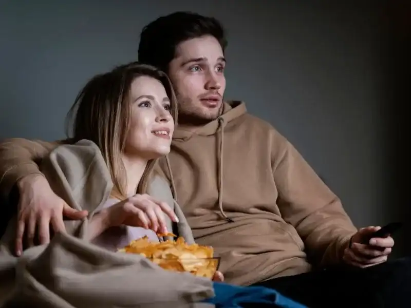 Maratonando Séries e Aprendendo Inglês